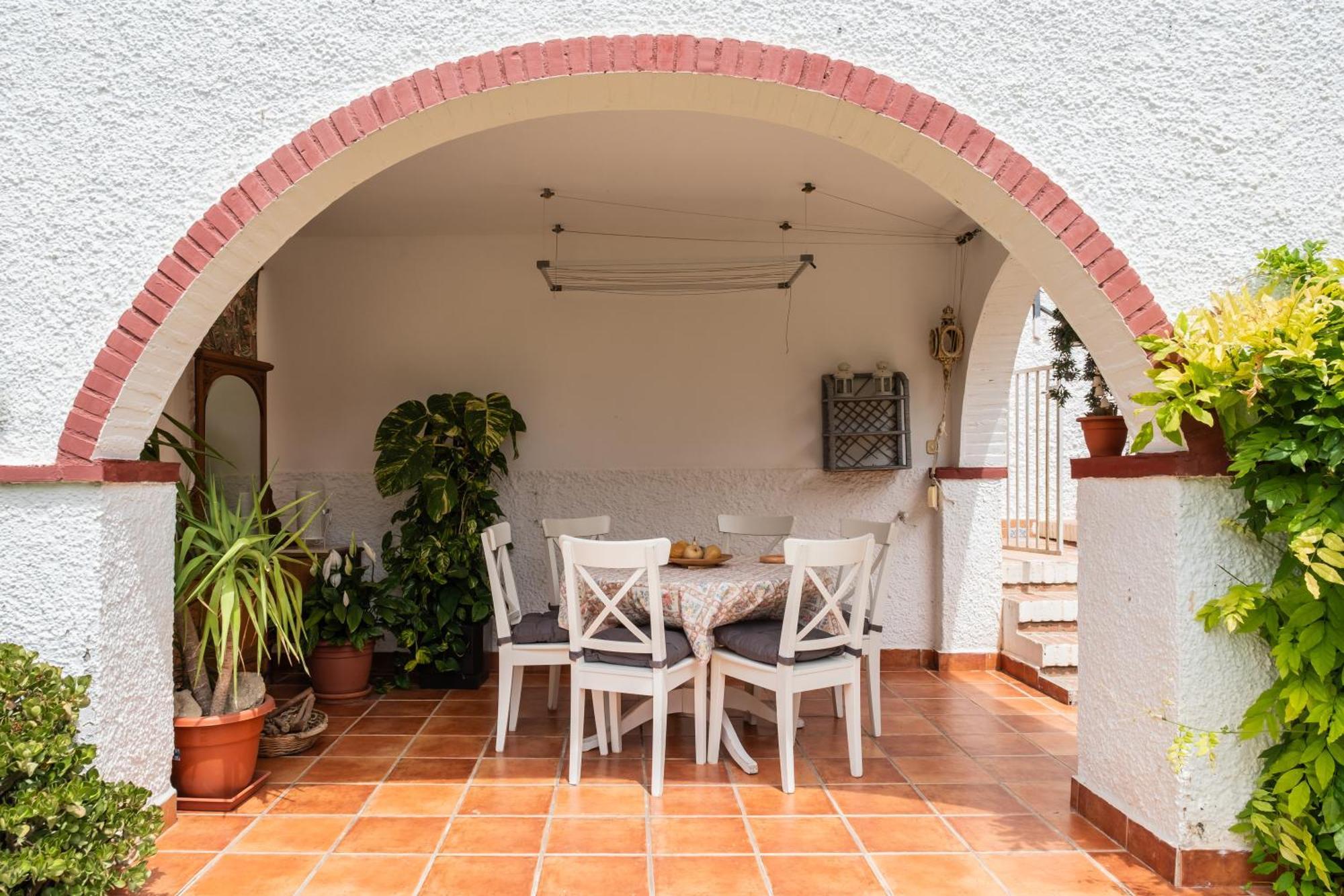 Apartamento con terraza y amplio jardín privado Málaga Exterior foto