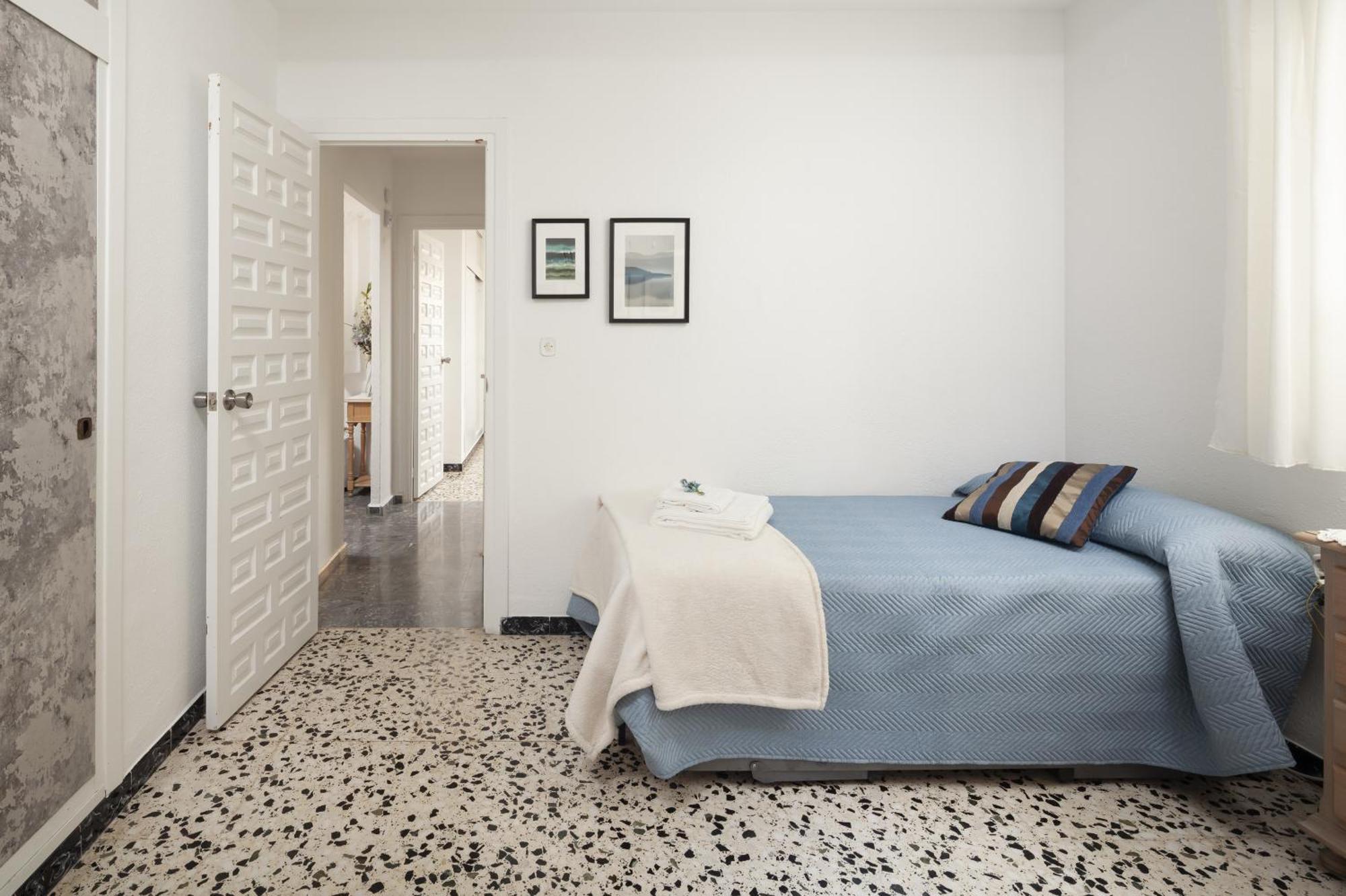 Apartamento con terraza y amplio jardín privado Málaga Exterior foto
